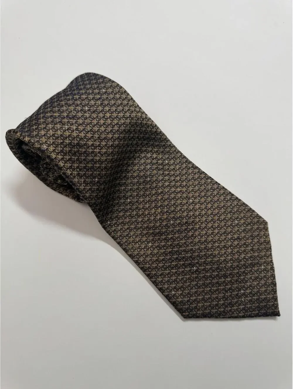 Kenneth Cole 100% Silk Wide Tie In Gold &‎ Black